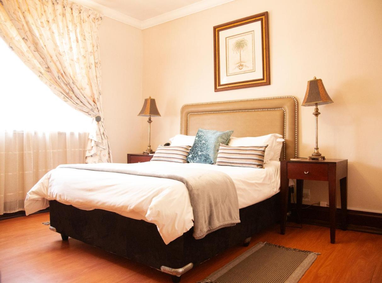 Casa Toscana Lodge Претория Экстерьер фото